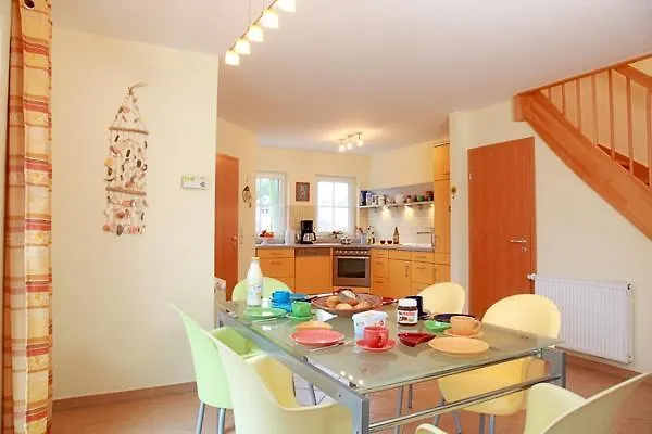 Haus 98, Ginsterweg 7 B * Karlshagen